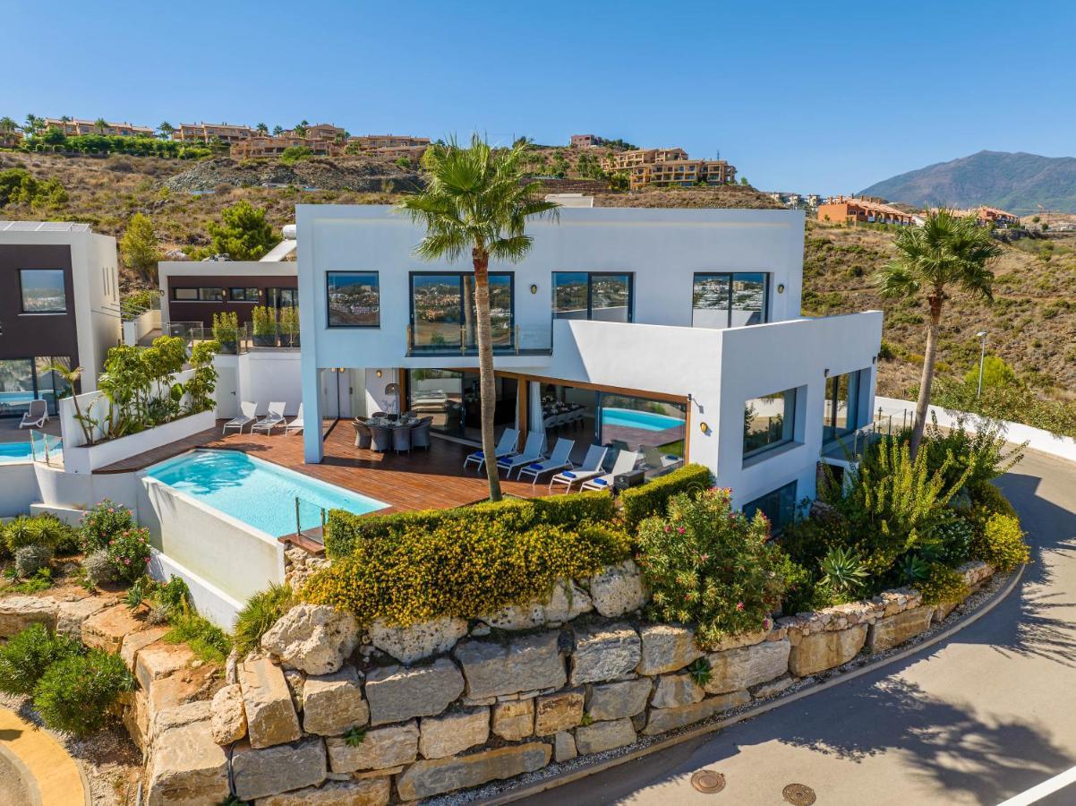 Vacation Marbella I Villa Paraiso The View, Infinity Heated Pool, Sea View, 24-7 Security, Golf Courses Эстепона Экстерьер фото