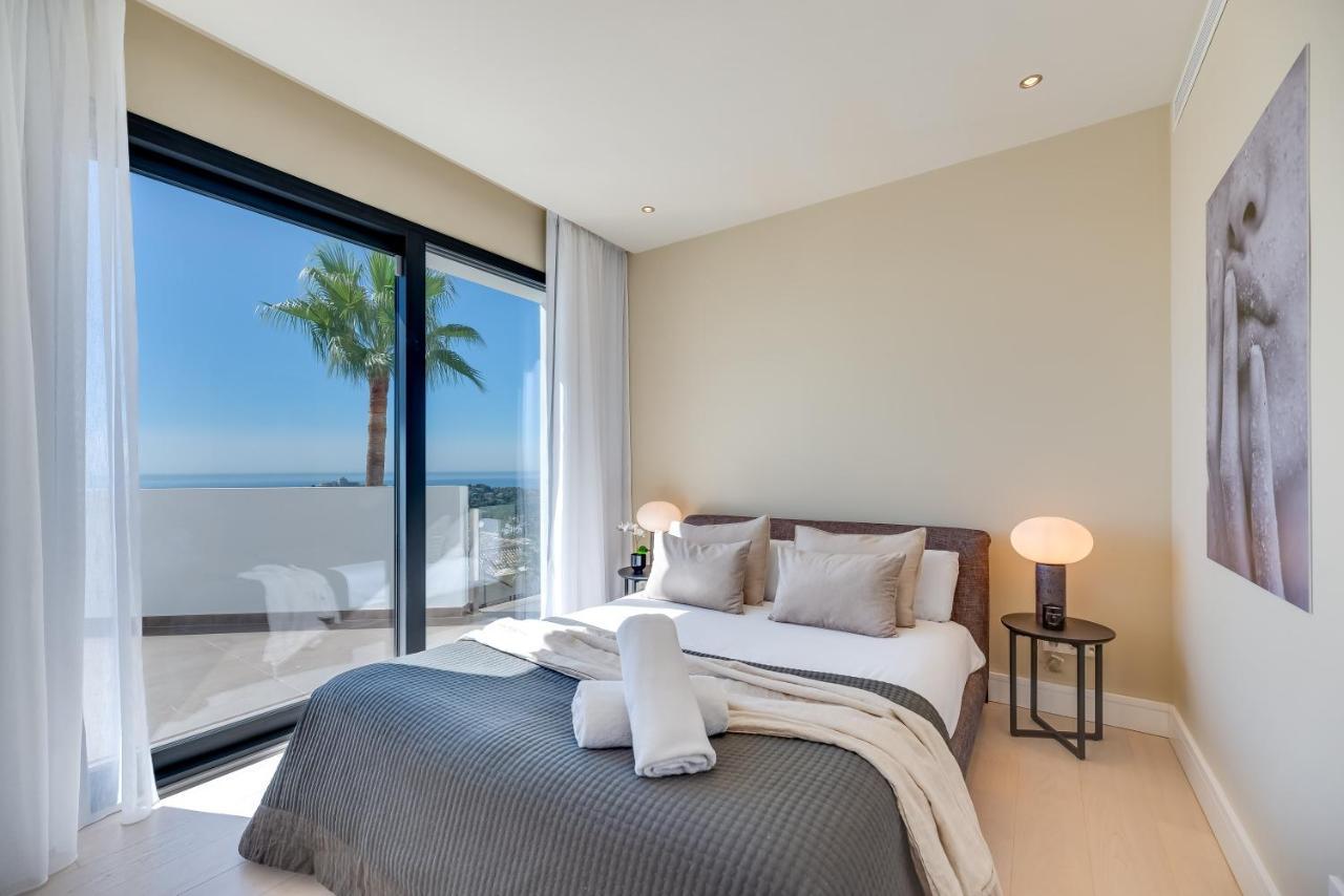 Vacation Marbella I Villa Paraiso The View, Infinity Heated Pool, Sea View, 24-7 Security, Golf Courses Эстепона Экстерьер фото